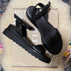 Portland Leather Patina SoHo Wedge Sandal